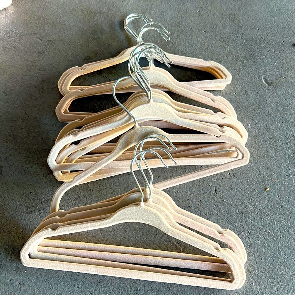 🎉Last deal 🎉Kids hanger bundle 21